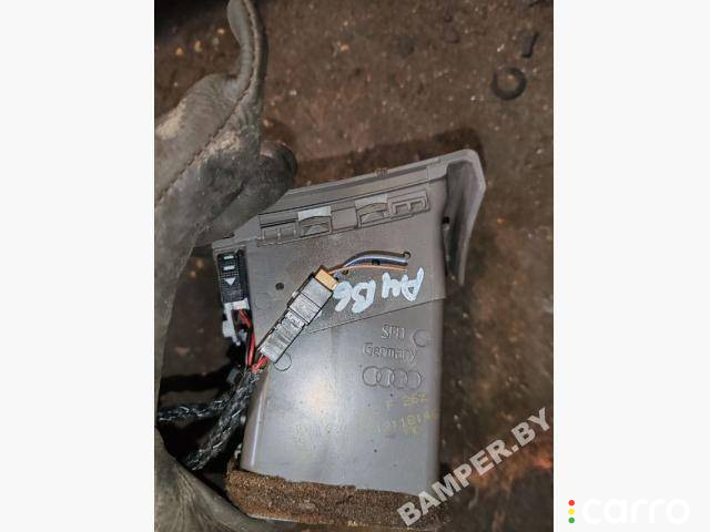 8E0820902 Дефлектор обдува салона Audi A4 B6 2004г. - фото №2