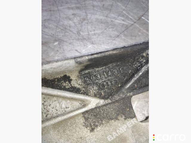 038903143F Кронштейн генератора Audi A3 8L 1998г. - фото №3