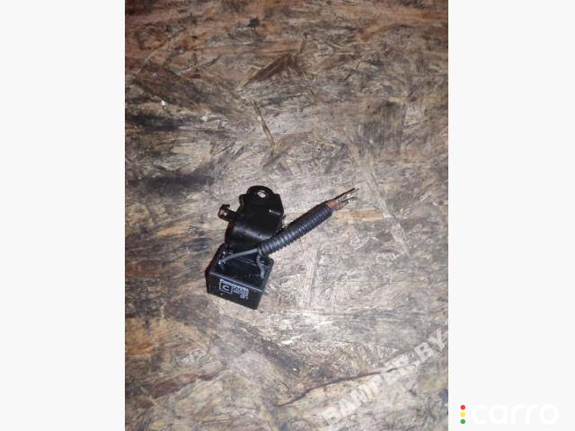 8293042020 конденсатор Toyota RAV4 5 (XA50) 2020г. - фото №1