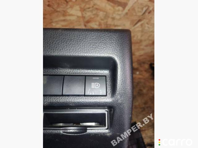 Кнопка ручного тормоза (ручника) Toyota RAV4 5 (XA50) 2020г. - фото №1