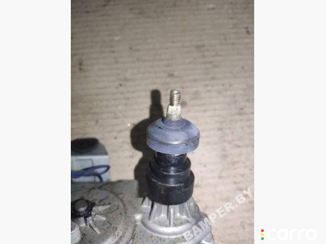 9870022000 моторчик заднего стеклоочистителя (дворника) Hyundai Accent (X3) 1998г. - фото №3