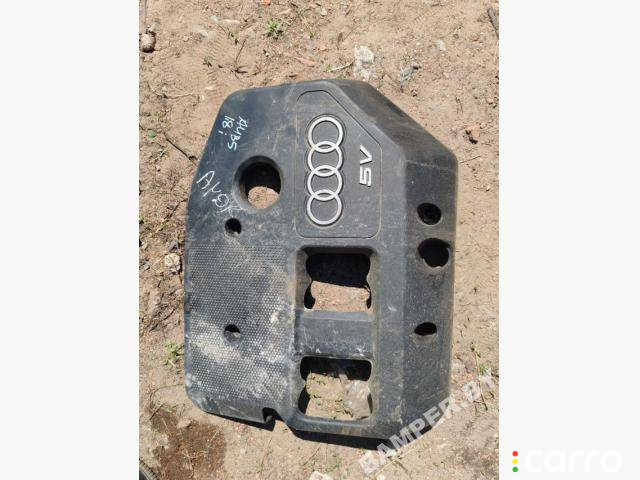 06A103925J Декоративная крышка двигателя Audi A4 B5 1997г. - фото №1