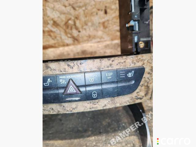 кнопка аварийной сигнализации Mercedes-Benz E W211/S211 2004г. - фото №3