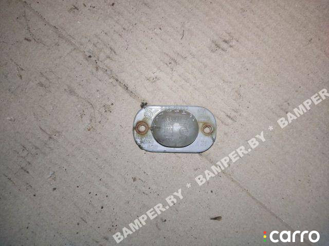Подсветка номера Hyundai Trajet 2003г. - фото №1