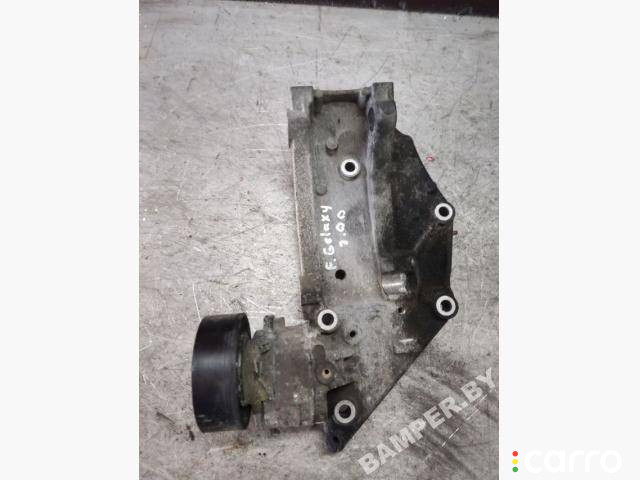 9682367380 Кронштейн генератора Ford Galaxy 2 2008г. - фото №1