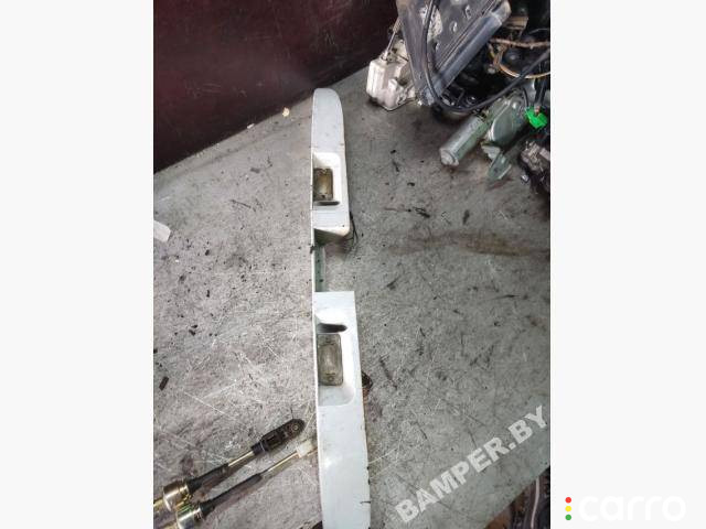 накладка подсветки номера Mercedes-Benz Vaneo W414 2002г. - фото №4