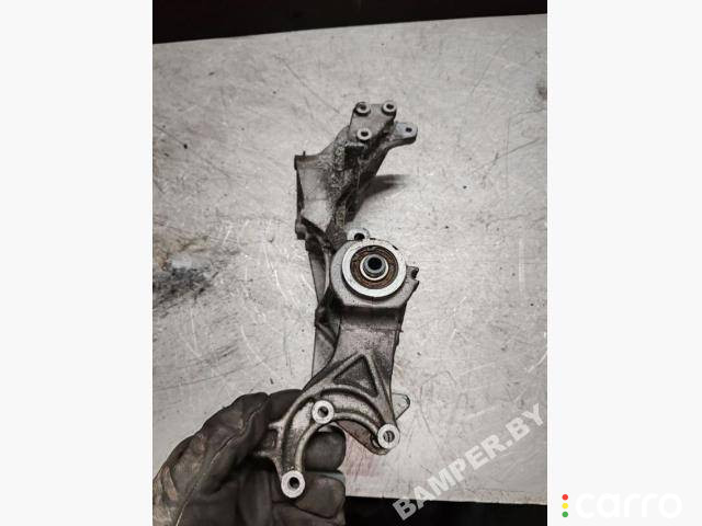 058145523D Кронштейн генератора Audi A4 B5 1997г. - фото №2