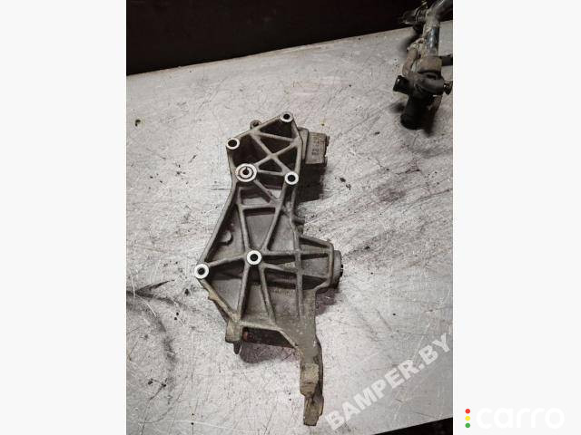 58145523 Кронштейн генератора Audi A4 B5 1997г. - фото №3