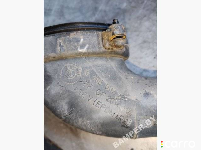 7786002 патрубок воздушного фильтра Land Rover Range Rover 3 2003г. - фото №3