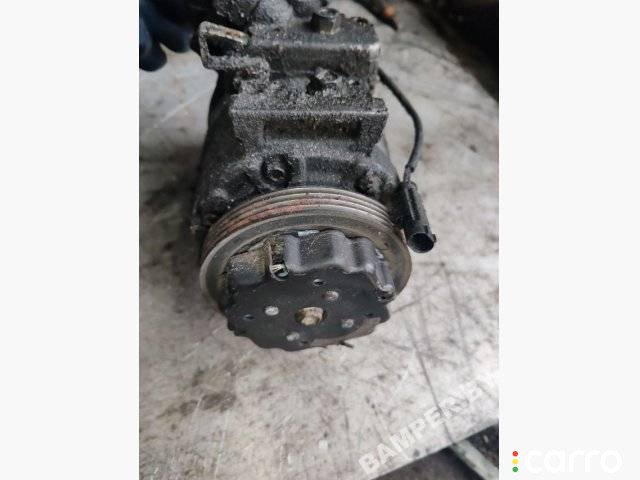 Компрессор кондиционера BMW 7 E65/E66 2002г. - фото №1
