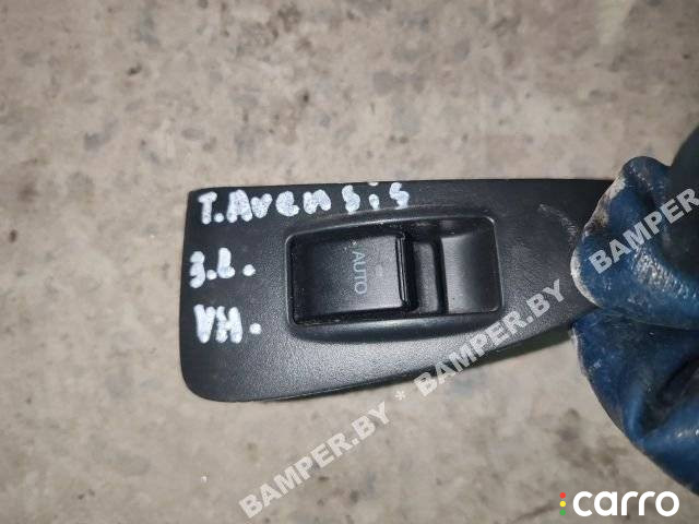кнопка стеклоподъемника задней левой Toyota Avensis 2 (T250) 2005г. - фото №1