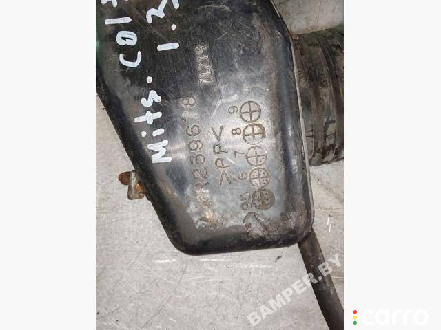 MR188642 патрубок воздушного фильтра Mitsubishi Colt 5 1997г. - фото №2