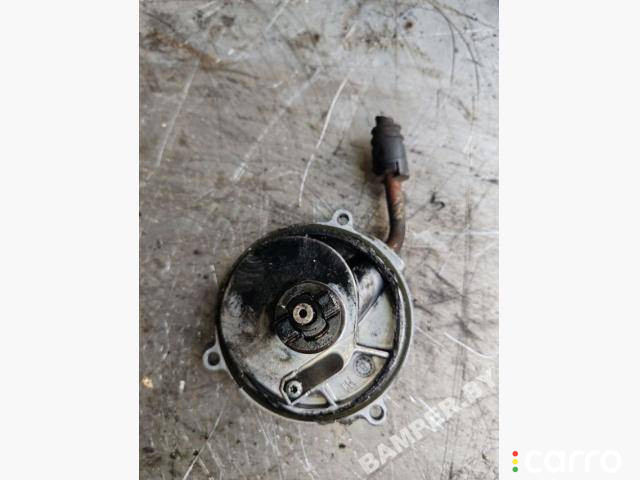 A6682300165 насос вакуумный Mercedes-Benz A W168 1999г. - фото №2