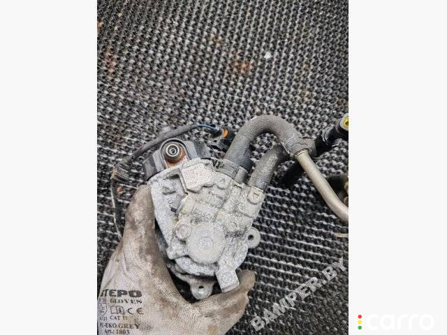 04L130755D, 4600651592 ТНВД Volkswagen Passat B7 2015г. - фото №3
