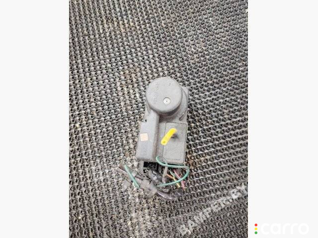 2028001448 компрессор центрального замка Mercedes-Benz C W202/S202 1997г. - фото №3