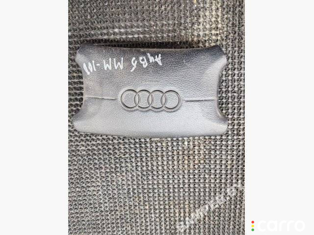 Подушка безопасности водителя Audi A4 B5 1996г. - фото №1