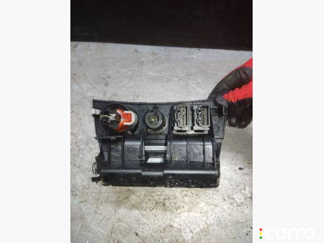 Кнопка обогрева сидений Mazda 3 BK 2007г. - фото №3