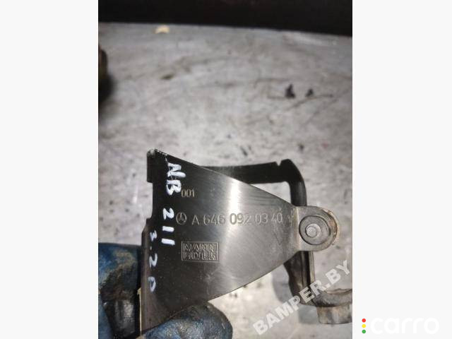 6460920340 Кронштейн топливного фильтра Mercedes-Benz E W211/S211 2005г. - фото №2