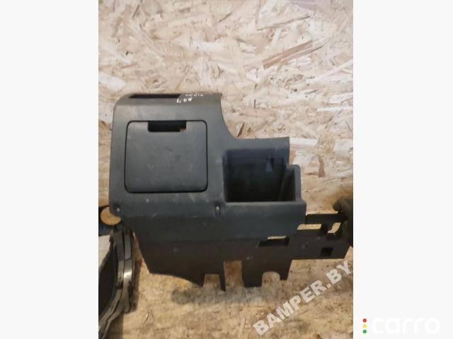 Бардачок Skoda Fabia (6Y) 2002г. - фото №1
