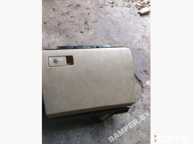 Бардачок Volkswagen Passat B6 2006г. - фото №1