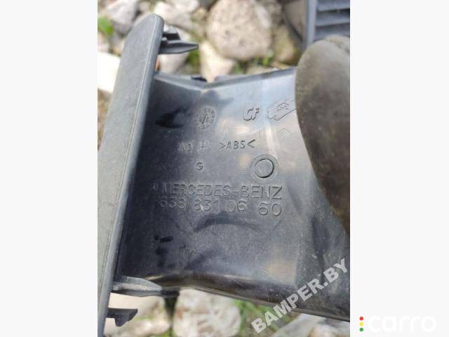 6388310660 Дефлектор обдува салона Mercedes-Benz Vito W638 1998г. - фото №2