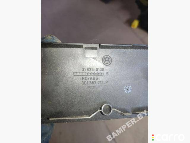 3C1857212P Накладка декоративная на торпедо Volkswagen Passat B6 2006г. - фото №2