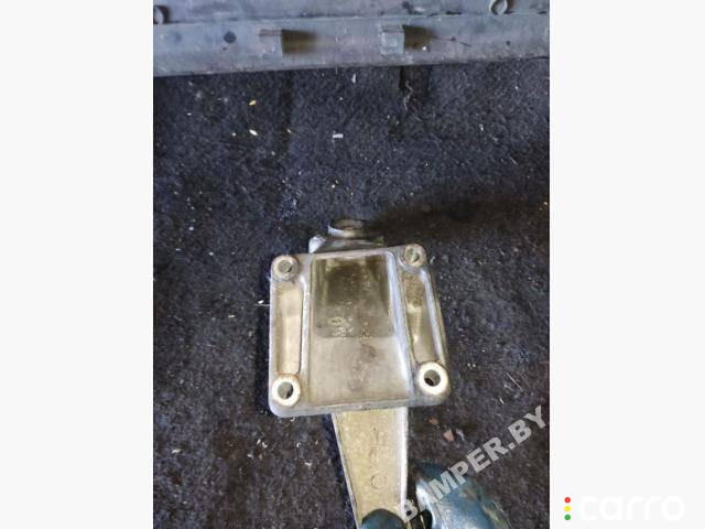A6112230404 кронштейн двигателя Mercedes-Benz Sprinter (W901-905) 2002г. - фото №3