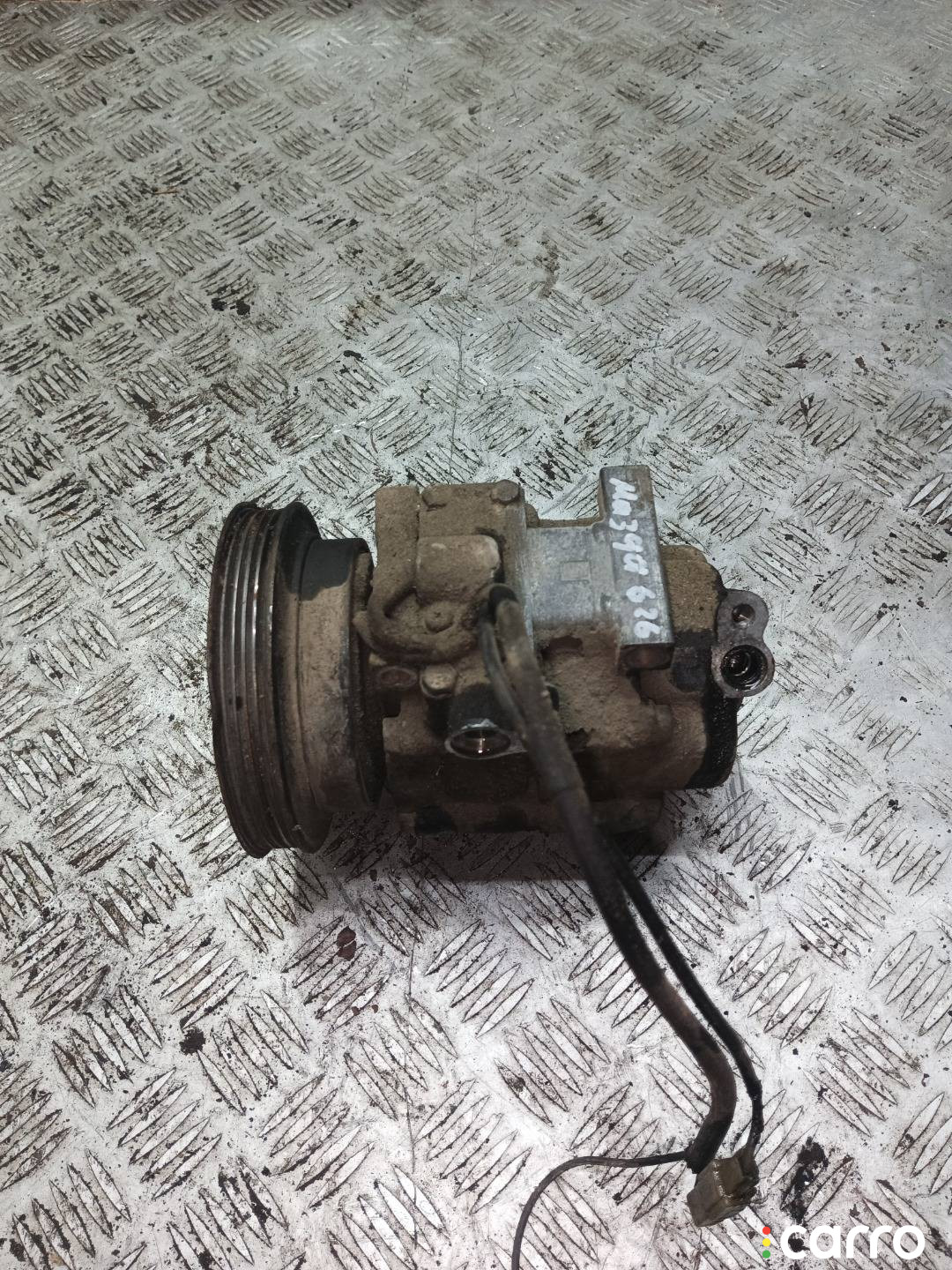 Компрессор кондиционера Mazda 626 GE 1994г. - фото №1