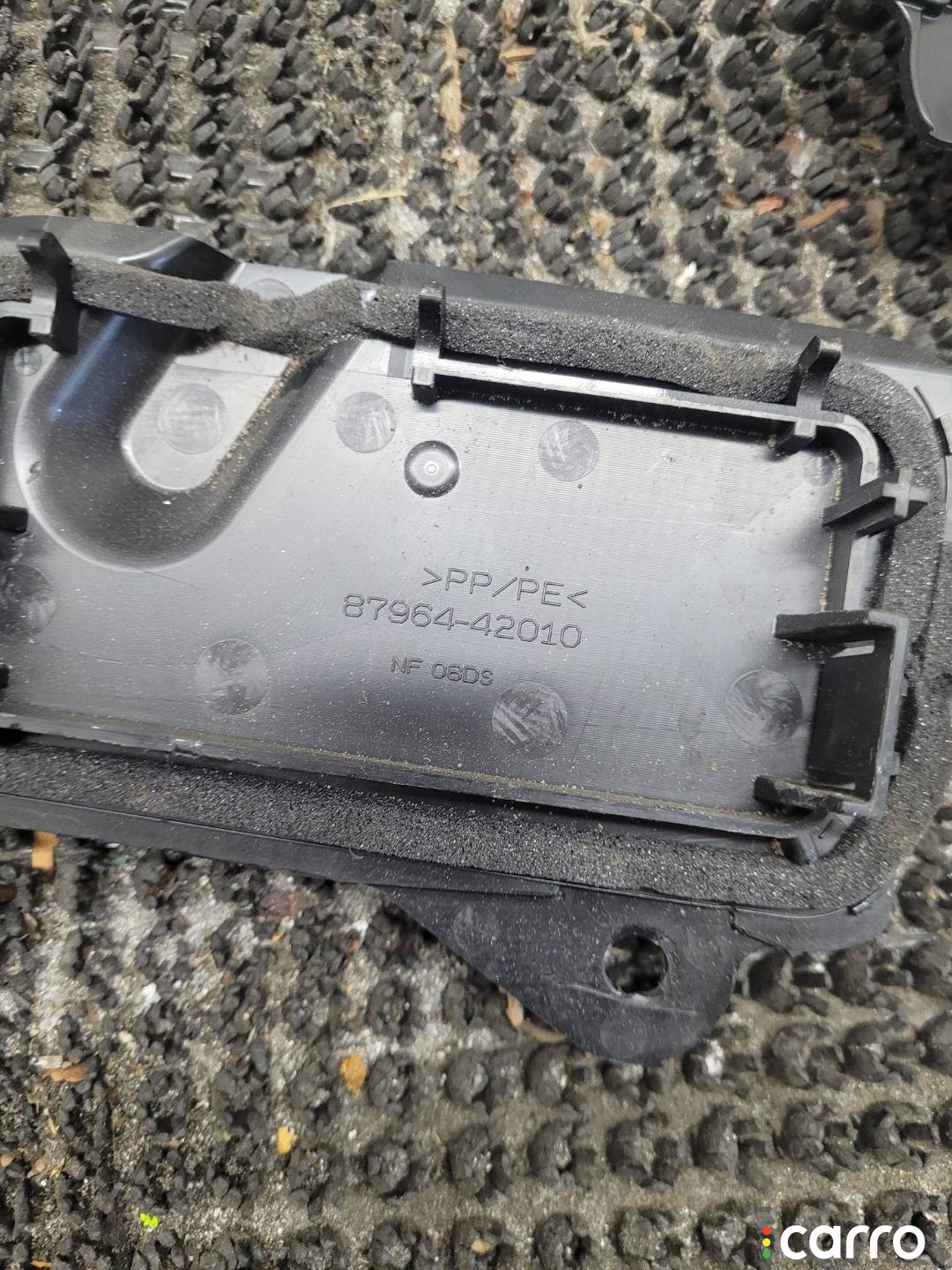 8796342010, 8796442010 молдинг (накладка кузовная) Toyota RAV4 2020г. - фото №2