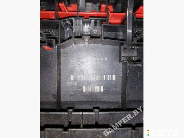 3C8937049E Блок реле Volkswagen Passat B6 2009г. - фото №3