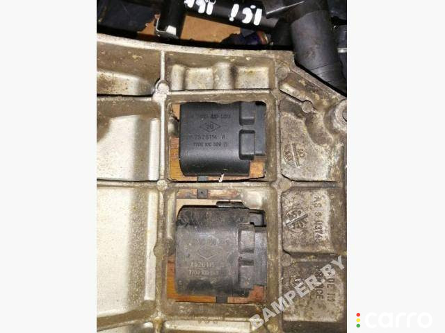 H7700100589 Катушка зажигания Renault Scenic 1998г. - фото №2