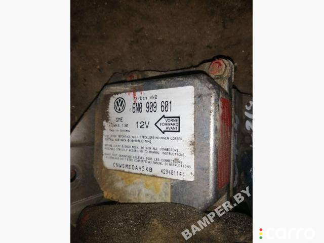 6N0909601 Блок AirBag Volkswagen Transporter T4 1995г. - фото №1