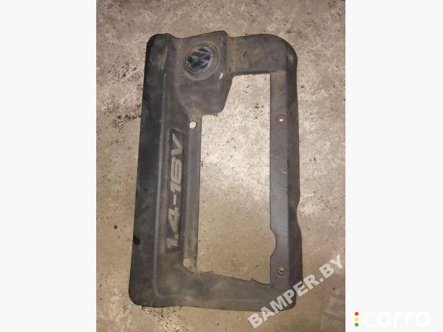 036103925G Декоративная крышка двигателя Volkswagen Golf 3 1997г. - фото №1