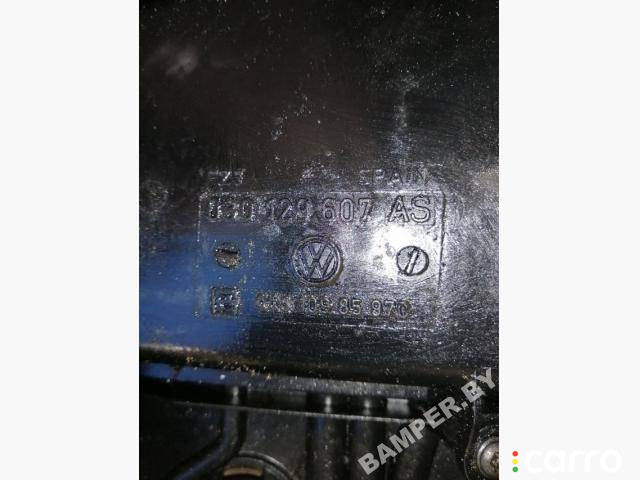30129607 Корпус воздушного фильтра Volkswagen Polo 3 2000г. - фото №3