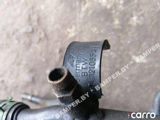 074121065AH Трубка охлаждающей жидкости Volvo V70 1998г. - фото №2