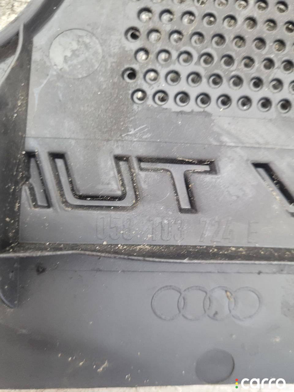 058103724E Декоративная крышка двигателя Audi A4 2000г. - фото №4