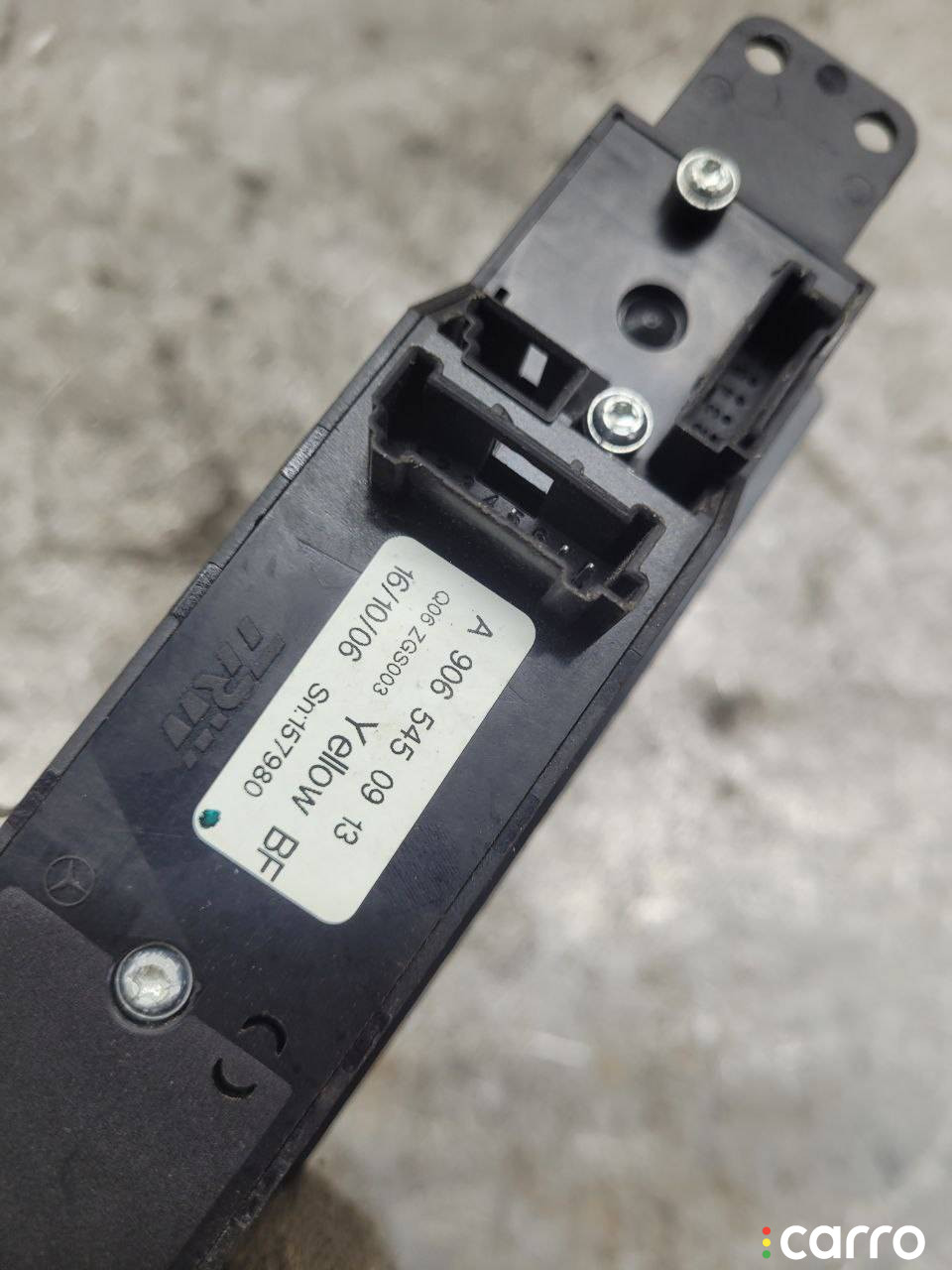 A9065450913 кнопка стеклоподъемника передней правой Mercedes-Benz Sprinter 2016г. - фото №3