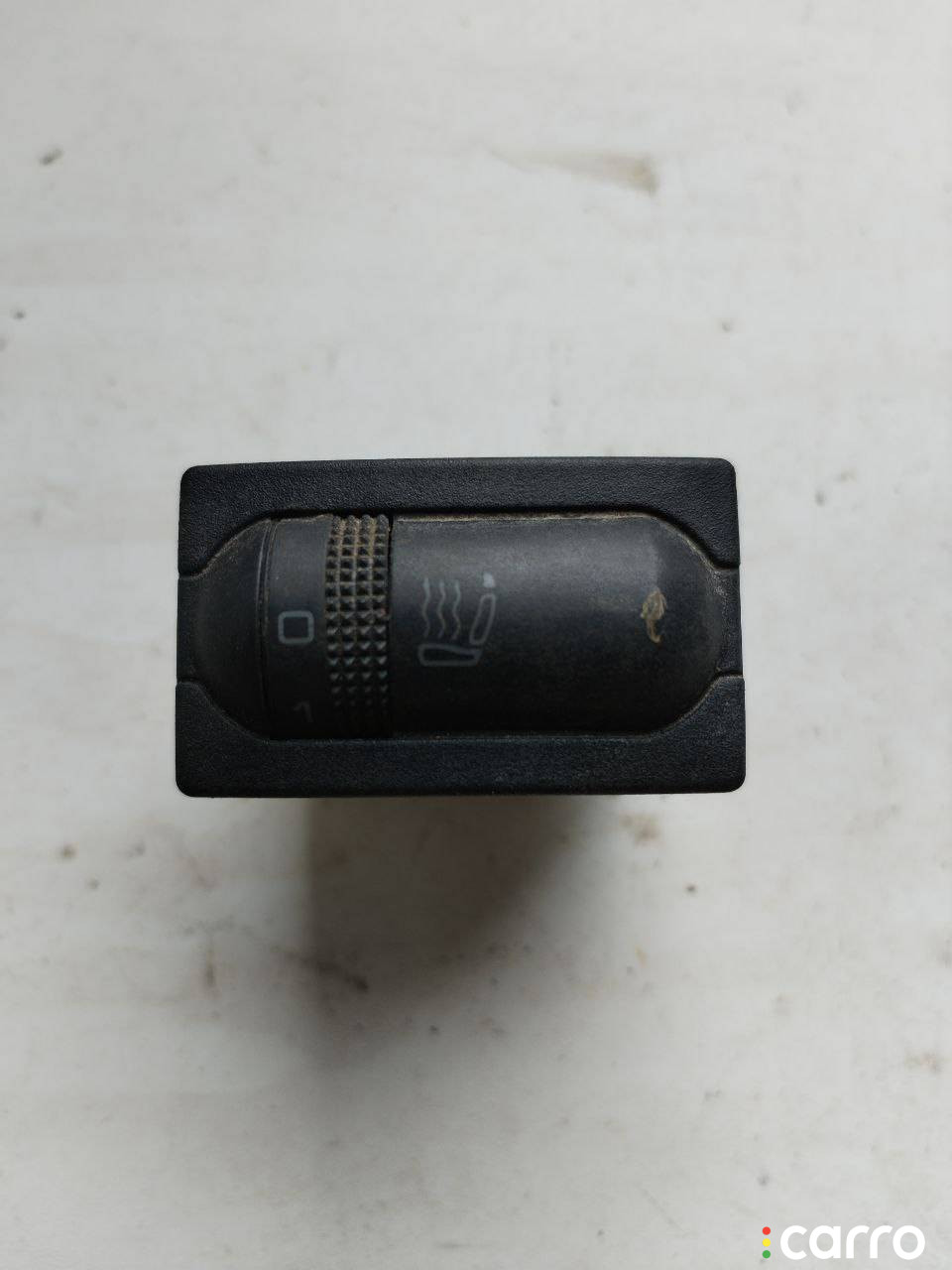 3A0963563 Кнопка обогрева сидений Volkswagen Transporter T4 1998г. - фото №1