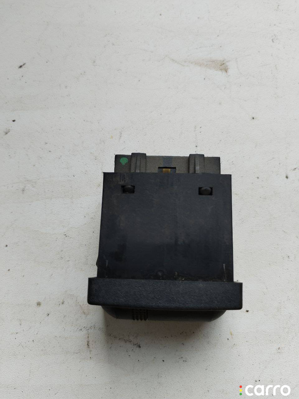3A0963563 Кнопка обогрева сидений Volkswagen Transporter T4 1998г. - фото №2