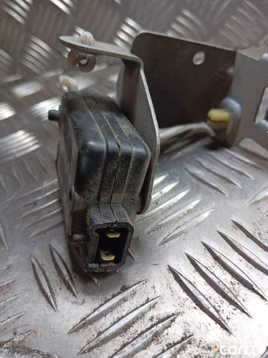 Замок лючка топливного бака Renault Scenic 1997г. - фото №2
