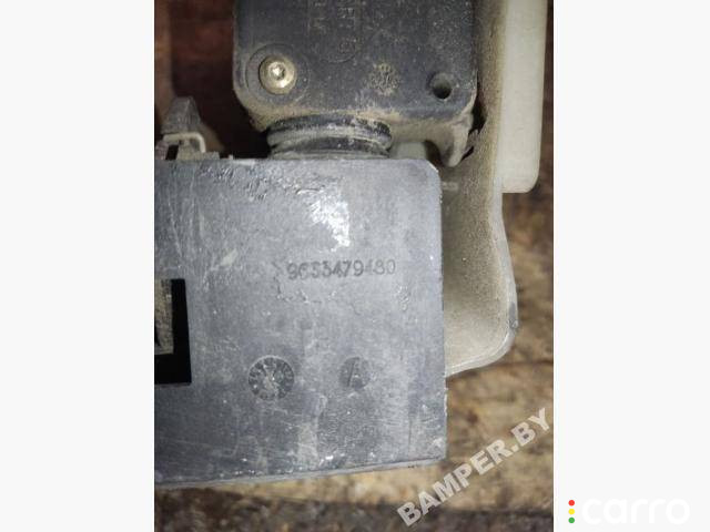 9633479480 Кнопка открытия багажника Citroen Xsara 1998г. - фото №4