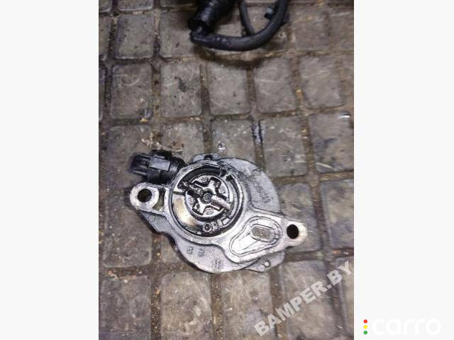 насос вакуумный Peugeot 307 2004г. - фото №2