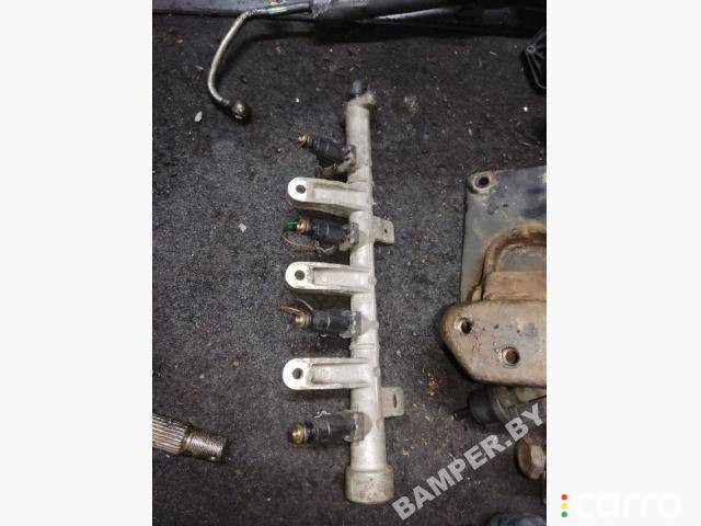 35310-22600 Форсунка Hyundai Accent 2 (LC) 2001г. - фото №1