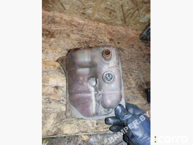 4A0121403 Бачок расширительный Audi A6 C4 1995г. - фото №3