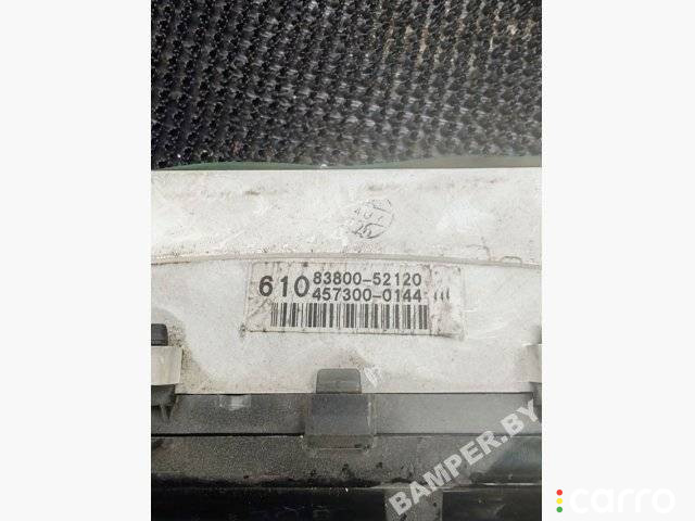 8380052120 Щиток приборов (приборная панель) Toyota Yaris P1 2000г. - фото №5