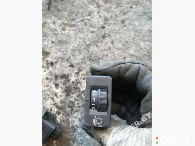 96364422XT Кнопка корректора фар Citroen C3 2003г. - фото №1