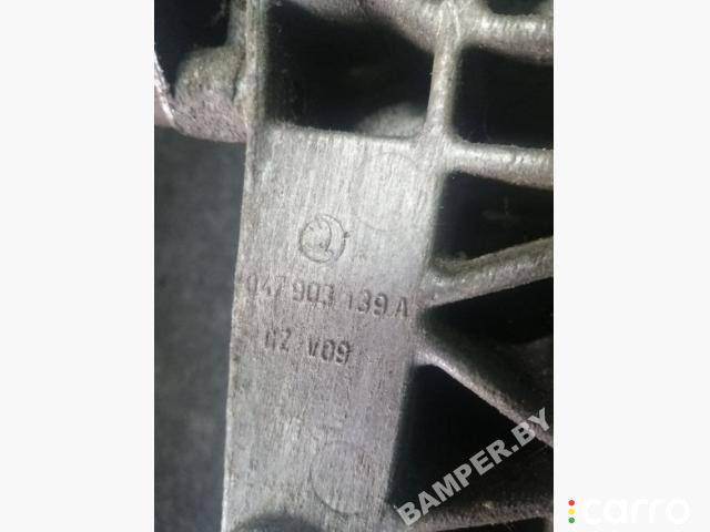 047903139A Кронштейн генератора Volkswagen Lupo 6X 2000г. - фото №4
