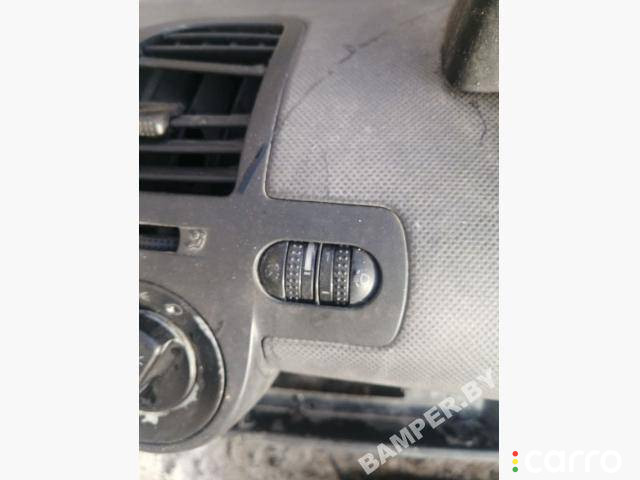 Кнопка корректора фар Volkswagen Lupo 6X 2000г. - фото №1