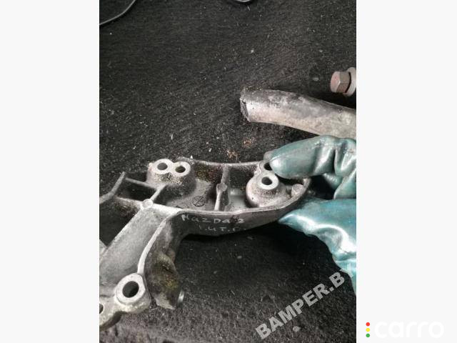 9641715580 Кронштейн генератора Mazda 2 DY 2003г. - фото №1