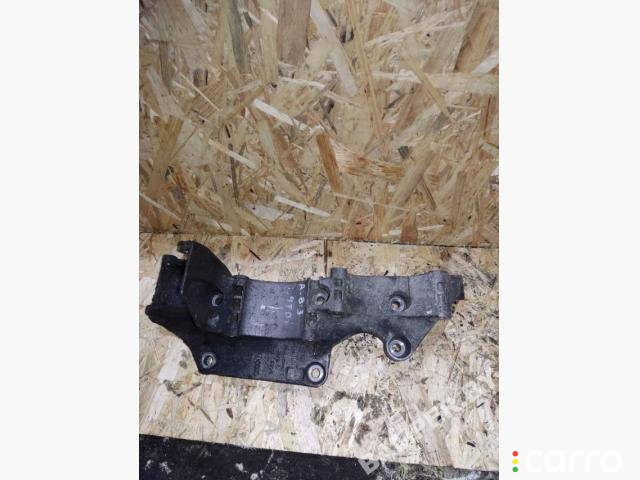 045903143C Кронштейн генератора Audi A3 8L 2001г. - фото №1